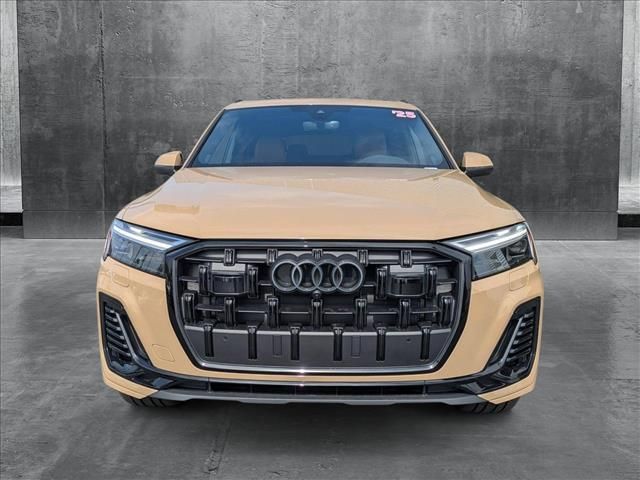 2025 Audi Q7 Premium Plus
