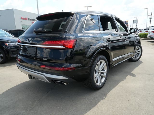 2025 Audi Q7 Premium Plus