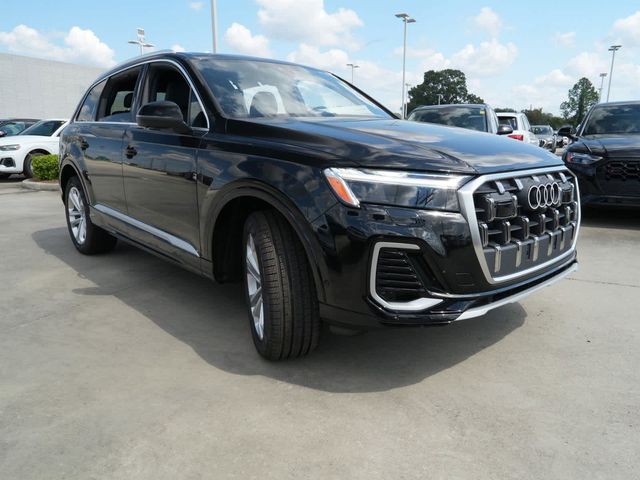 2025 Audi Q7 Premium Plus