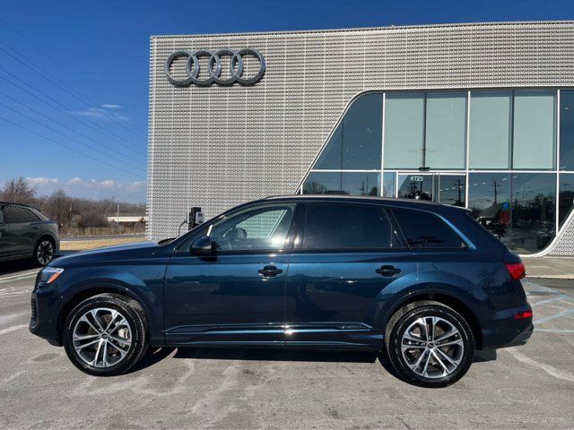 2025 Audi Q7 Premium Plus