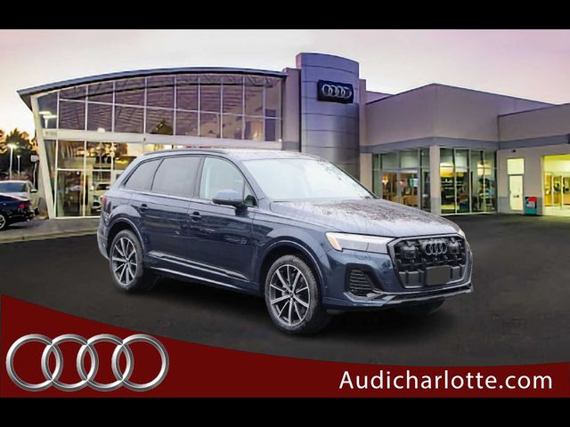 2025 Audi Q7 Premium Plus