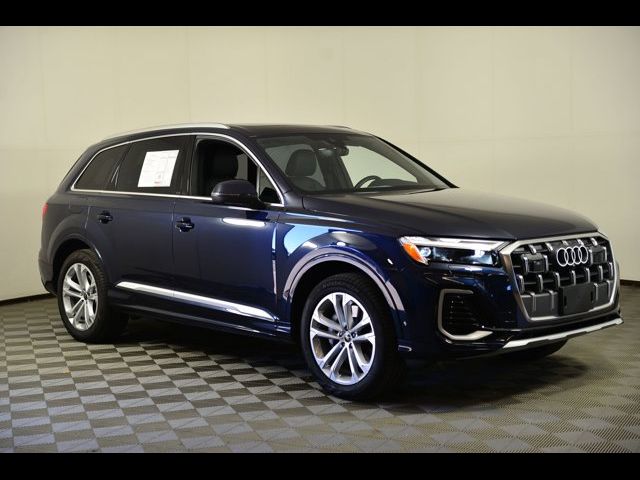 2025 Audi Q7 Premium Plus