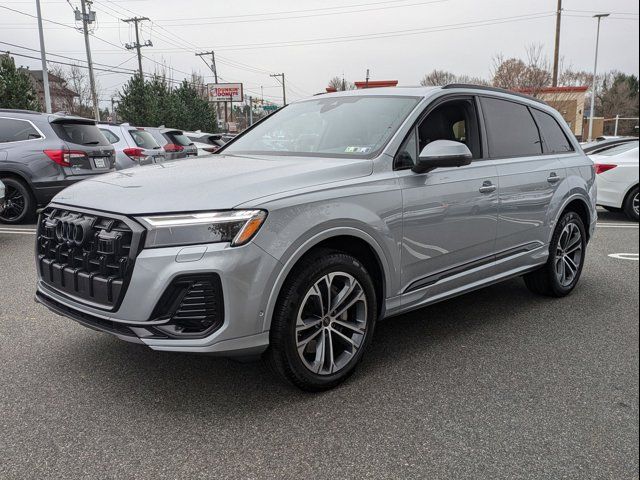 2025 Audi Q7 Premium Plus