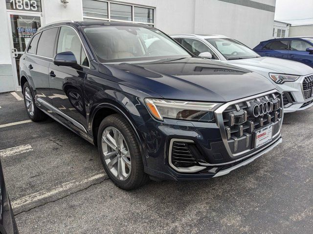 2025 Audi Q7 Premium Plus