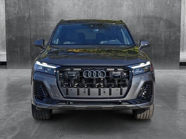 2025 Audi Q7 Premium Plus