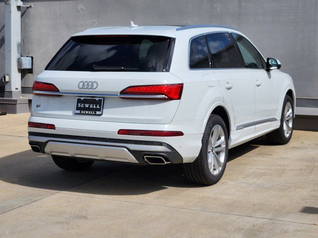 2025 Audi Q7 Premium Plus