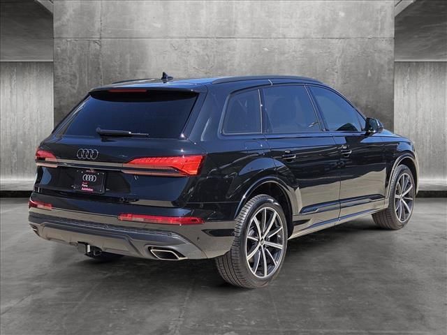 2025 Audi Q7 Premium Plus