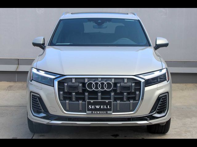 2025 Audi Q7 Premium Plus
