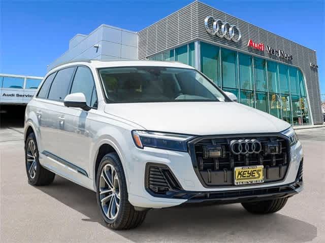 2025 Audi Q7 Premium Plus