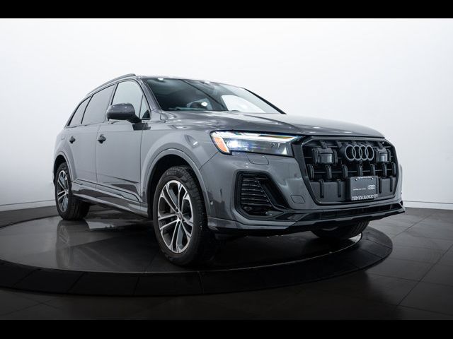 2025 Audi Q7 Premium Plus