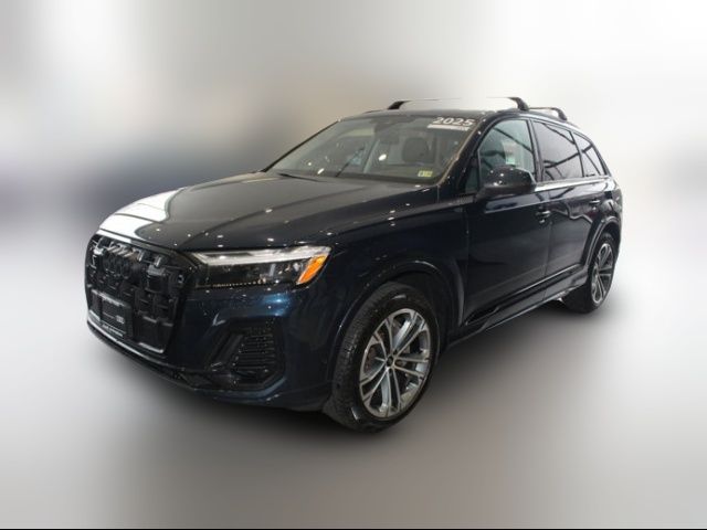 2025 Audi Q7 Premium Plus