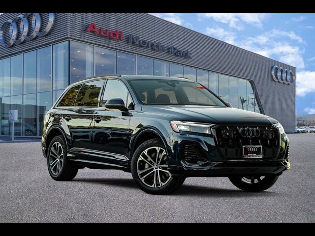 2025 Audi Q7 Premium Plus