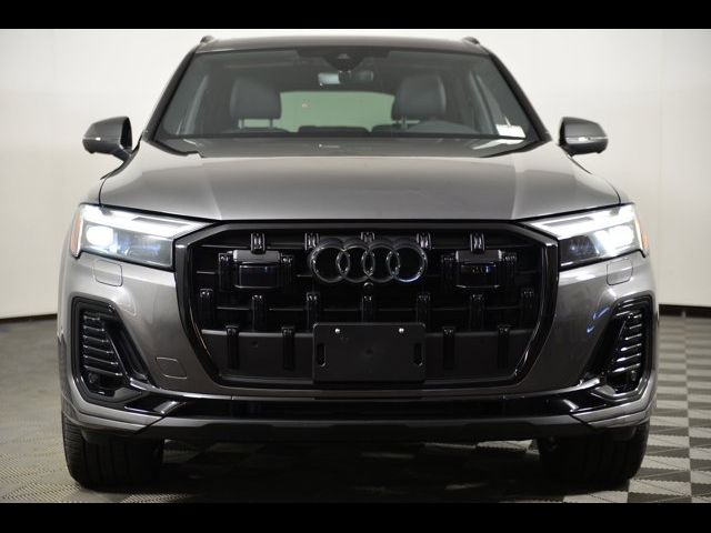 2025 Audi Q7 Premium Plus