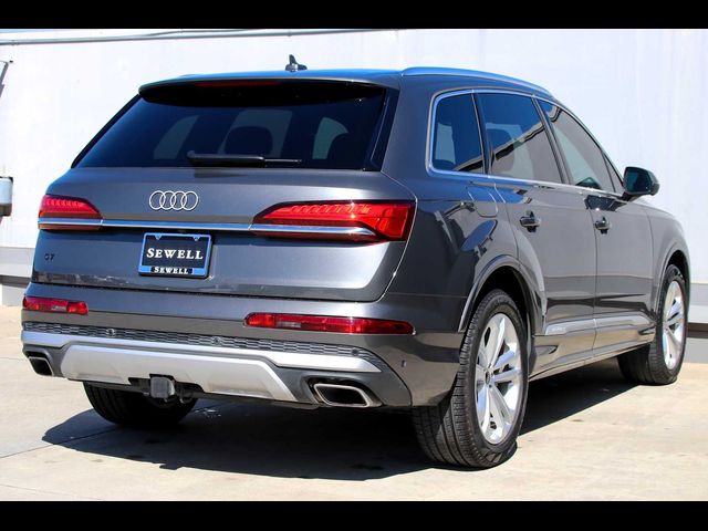 2025 Audi Q7 Premium Plus