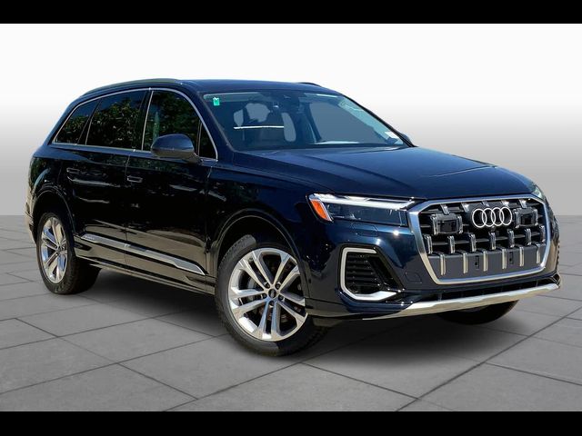 2025 Audi Q7 Premium Plus