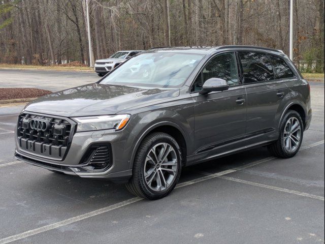 2025 Audi Q7 Premium Plus