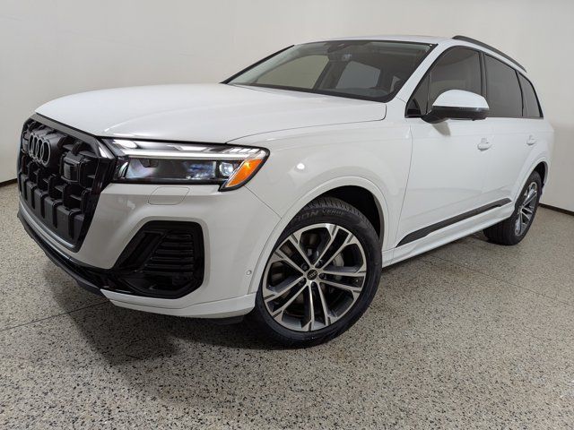 2025 Audi Q7 Premium Plus