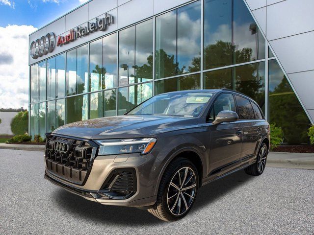 2025 Audi Q7 Premium Plus