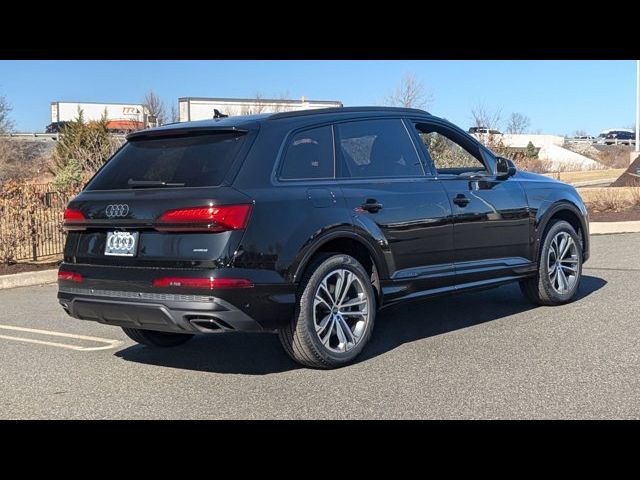2025 Audi Q7 Premium Plus