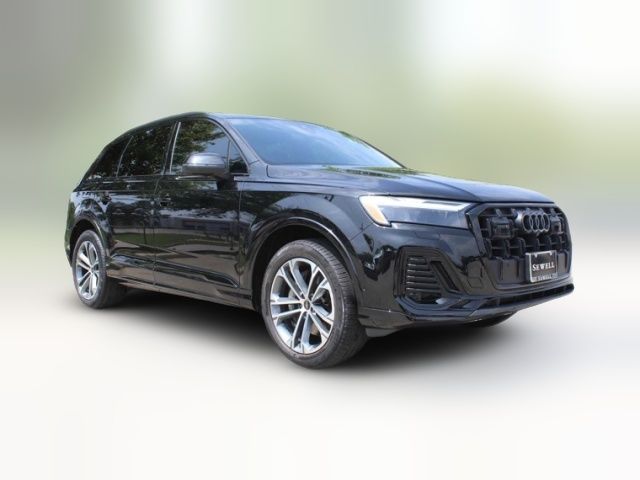2025 Audi Q7 Premium Plus