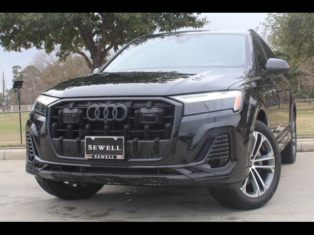 2025 Audi Q7 Premium Plus