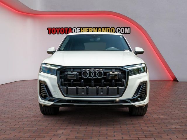 2025 Audi Q7 Premium Plus