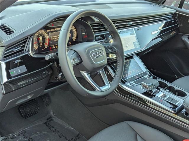 2025 Audi Q7 Premium Plus