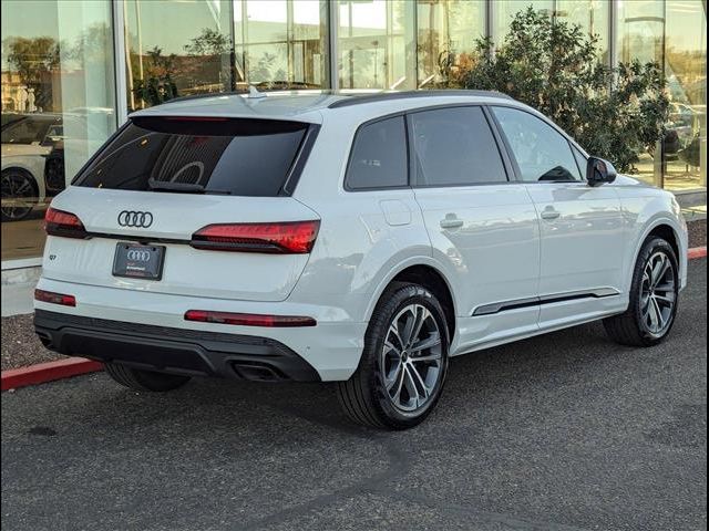 2025 Audi Q7 Premium Plus