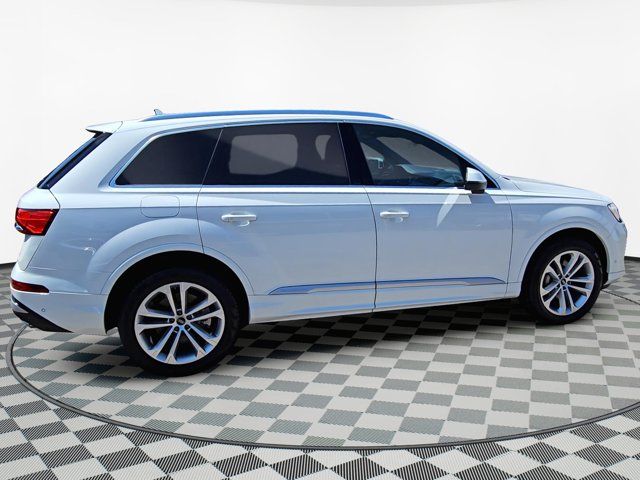 2025 Audi Q7 Premium Plus