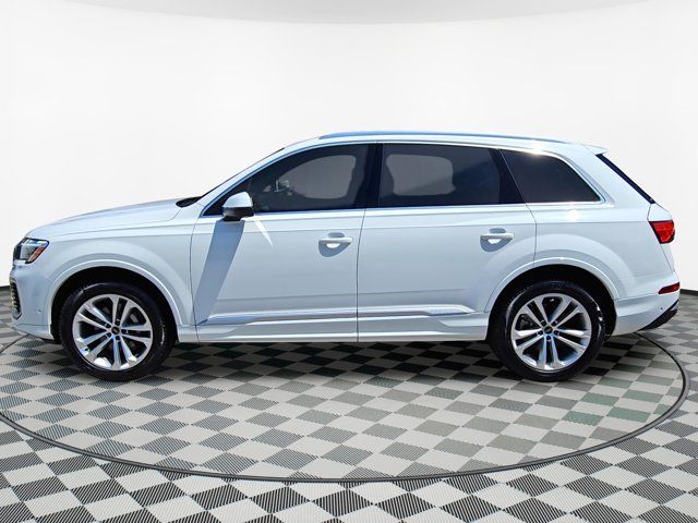 2025 Audi Q7 Premium Plus