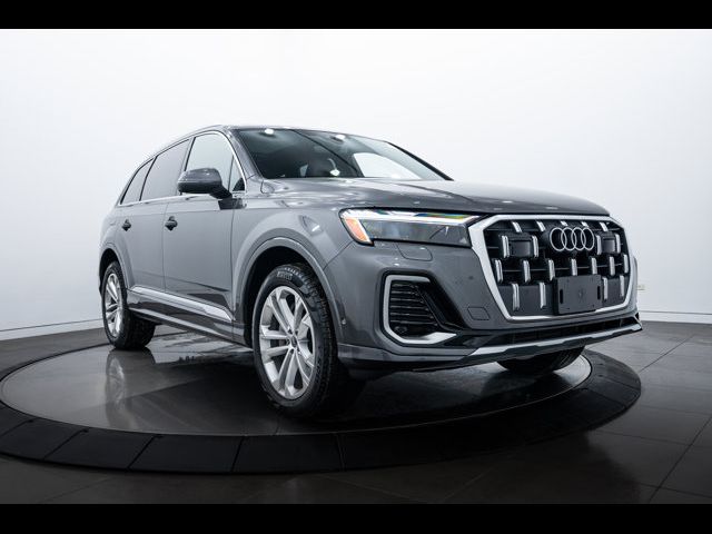 2025 Audi Q7 Premium Plus