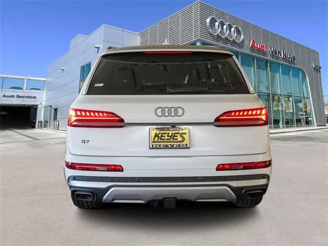 2025 Audi Q7 Premium Plus