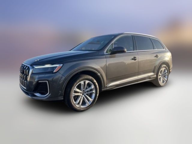 2025 Audi Q7 Premium Plus