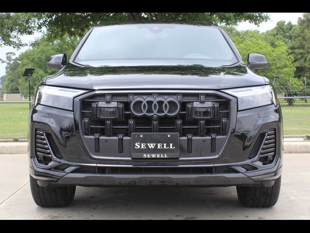 2025 Audi Q7 Premium Plus