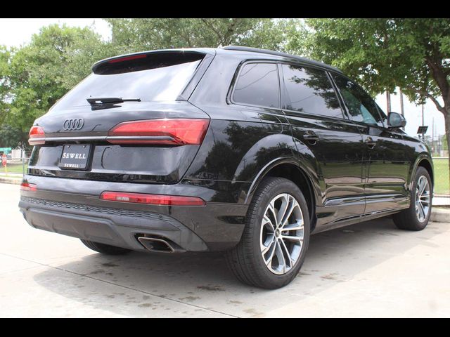 2025 Audi Q7 Premium Plus