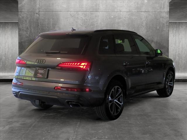 2025 Audi Q7 Premium Plus