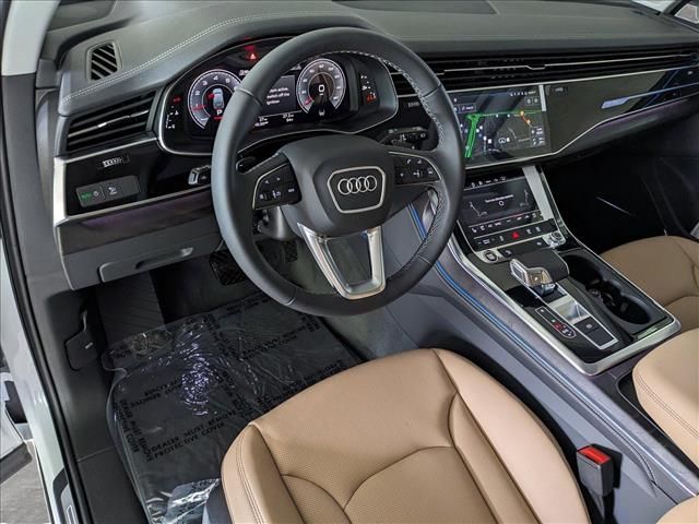 2025 Audi Q7 Premium Plus