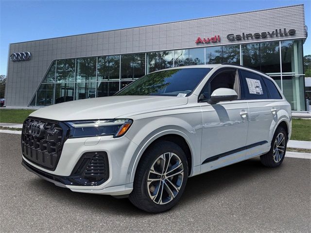 2025 Audi Q7 Premium Plus