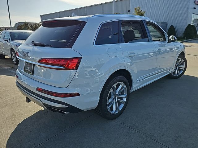 2025 Audi Q7 Premium Plus