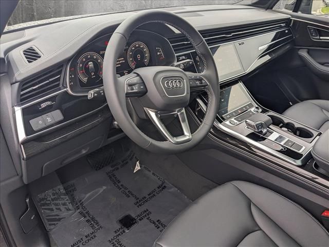 2025 Audi Q7 Premium Plus