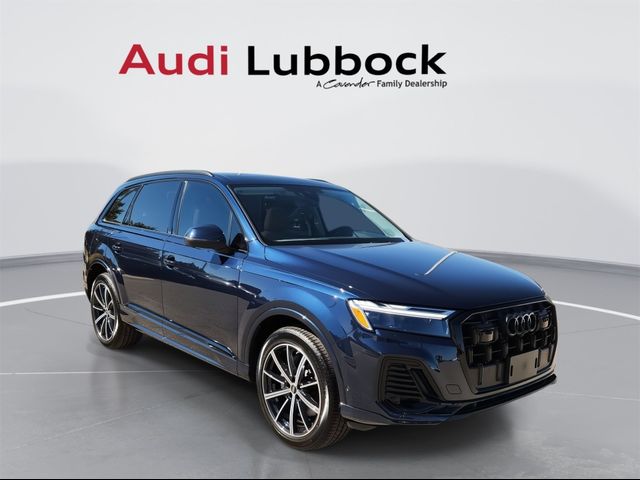 2025 Audi Q7 Premium Plus