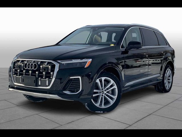 2025 Audi Q7 Premium Plus