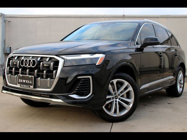 2025 Audi Q7 Premium Plus