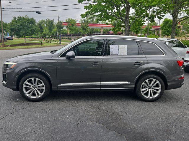 2025 Audi Q7 Premium Plus
