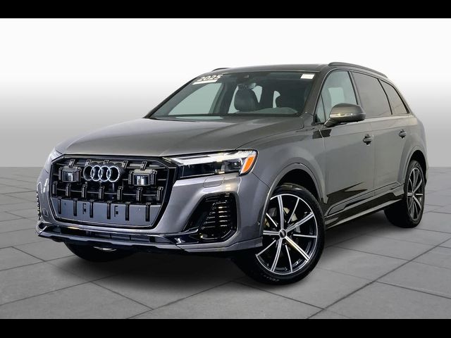 2025 Audi Q7 Premium Plus