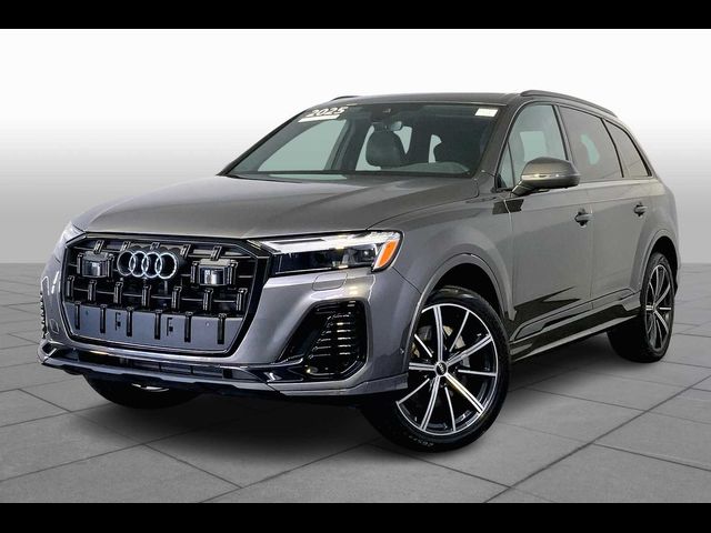 2025 Audi Q7 Premium Plus