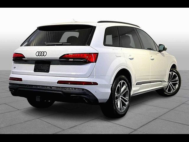 2025 Audi Q7 Premium Plus