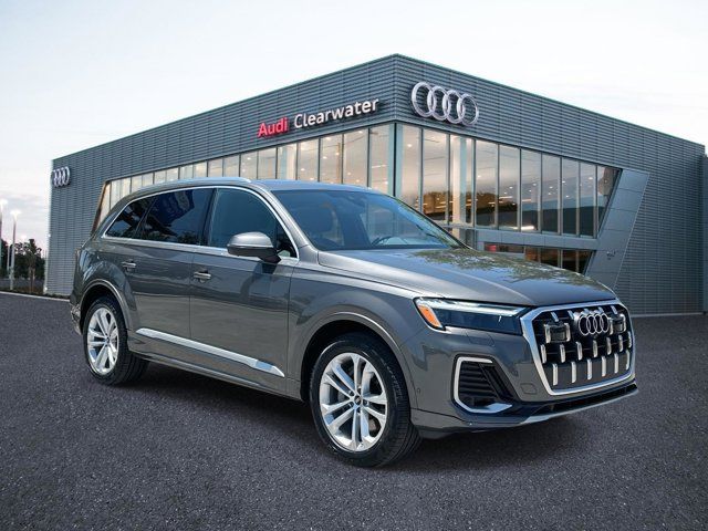 2025 Audi Q7 Premium Plus