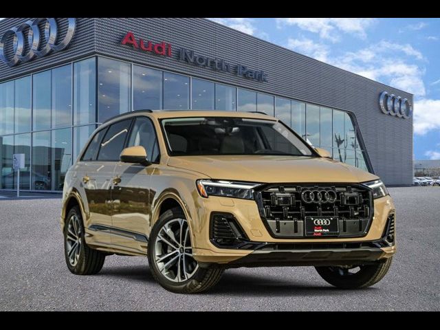 2025 Audi Q7 Premium Plus