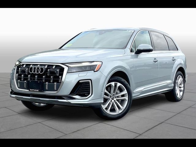 2025 Audi Q7 Premium Plus